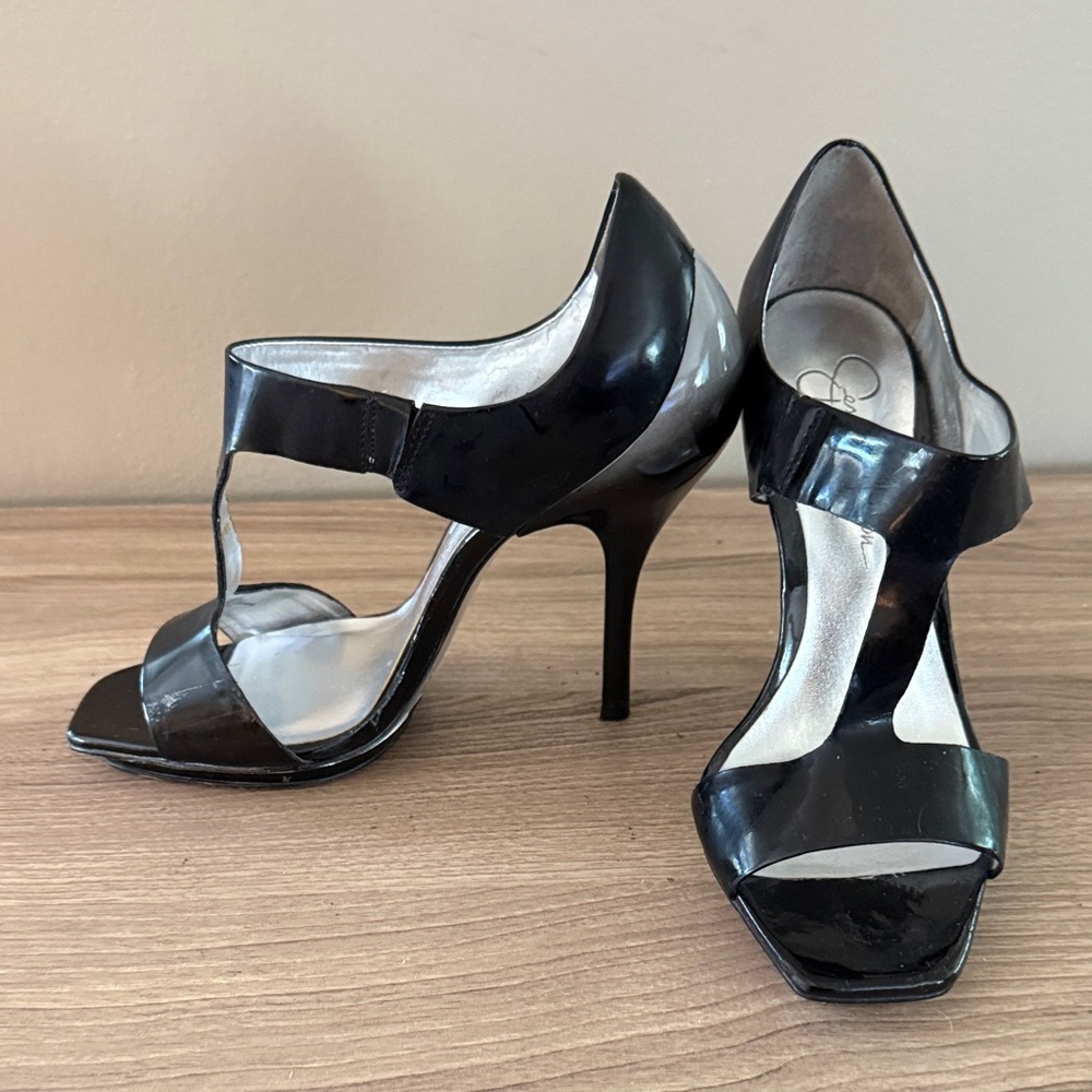 Jessica Simpson Black/Silver  High Heels, size 5.5